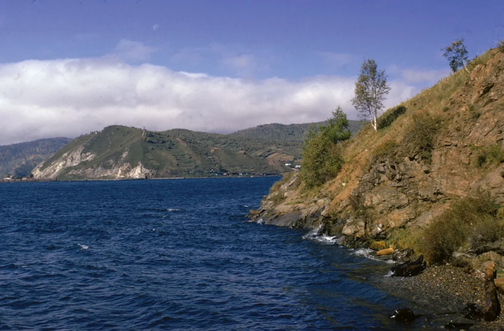 5 things science doesn't fully understand about Lake Baikal